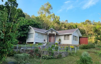 Rock Villa Image