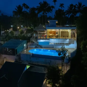 Gallery image of Tealux 4 bedroom villa in Wayanad